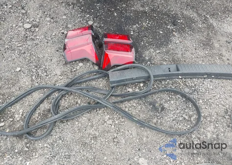 2022 Kia Sorento Lx z USA, uszkodzony, nr VIN 5XYRG4LC5NG120233